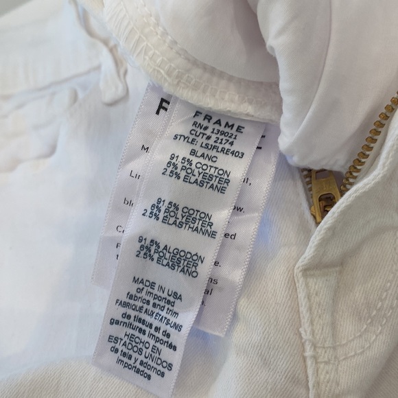 FRAME Le Skinny de Jeanne mid rise skinny fit flare crop white jeans. Size 27. - Picture 6 of 6
